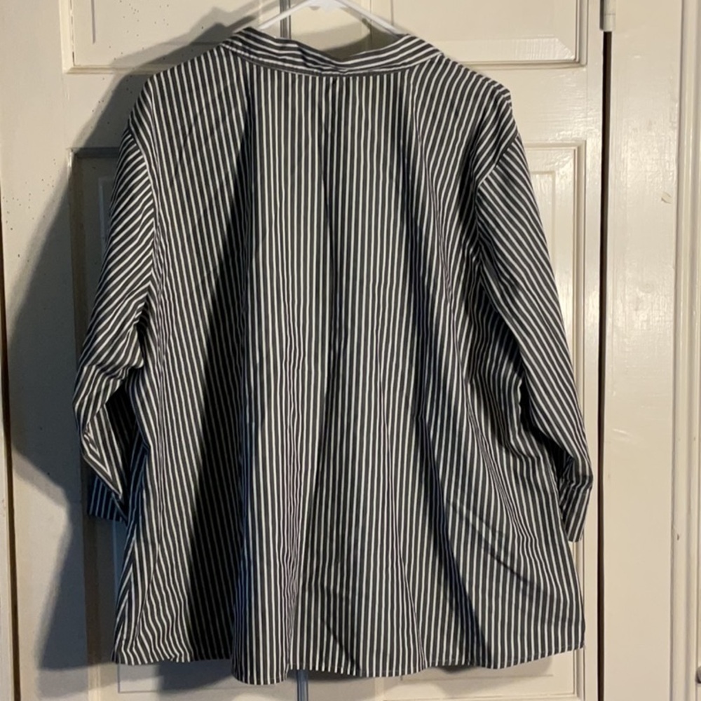 Women’s ALC Woman plus size Striped Button-Up Shirt 3X - Picture 6 of 7